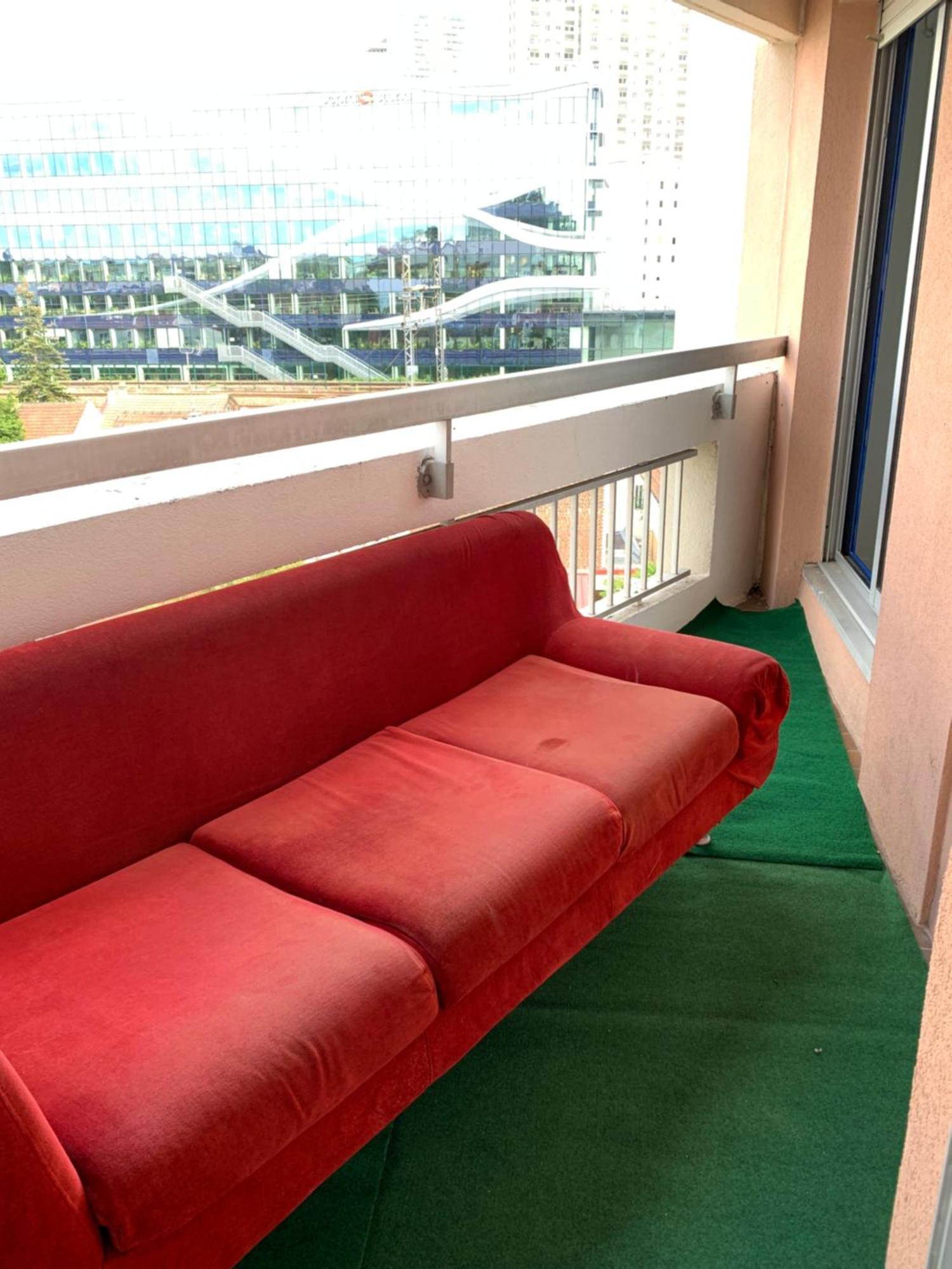 Paris La Defense - Santorin Apartment With Jacuzzi กูร์เบอวัวร์ ภายนอก รูปภาพ